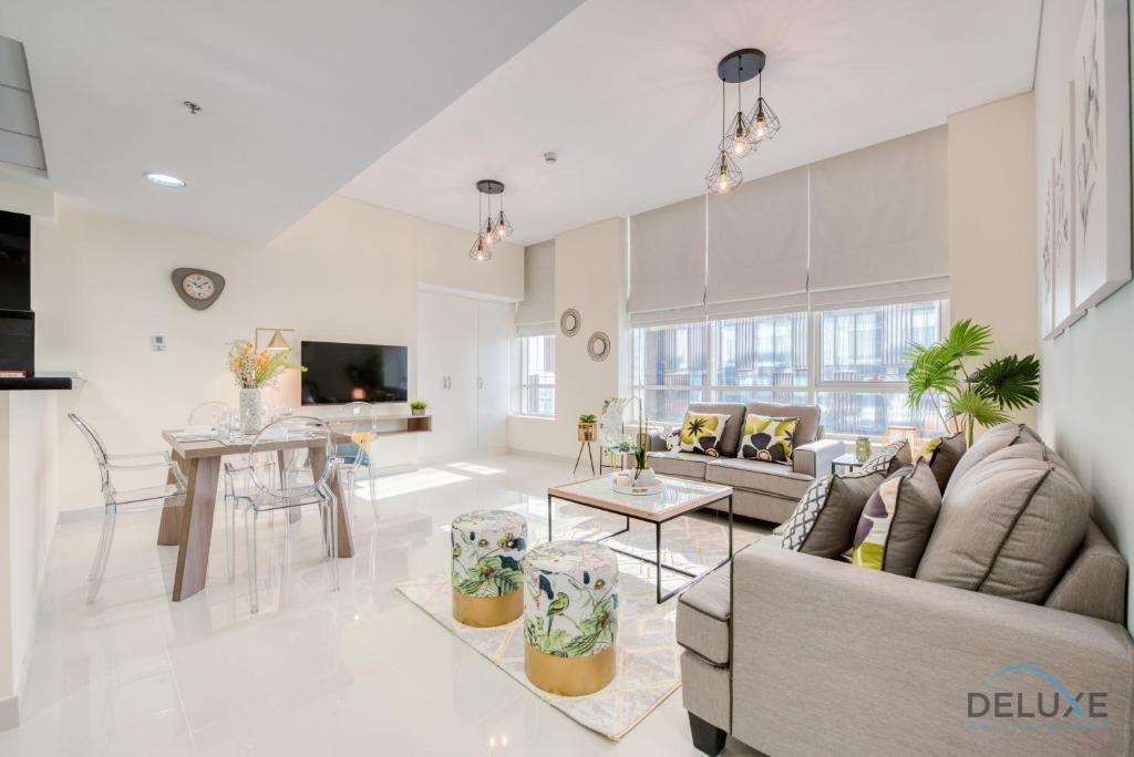Дубай: Fresh 2BR Apartment at Park Central Business Bay by Deluxe Holiday Homes