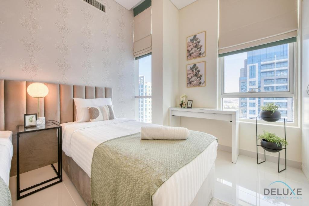 Дубай: Fresh 2BR Apartment at Park Central Business Bay by Deluxe Holiday Homes