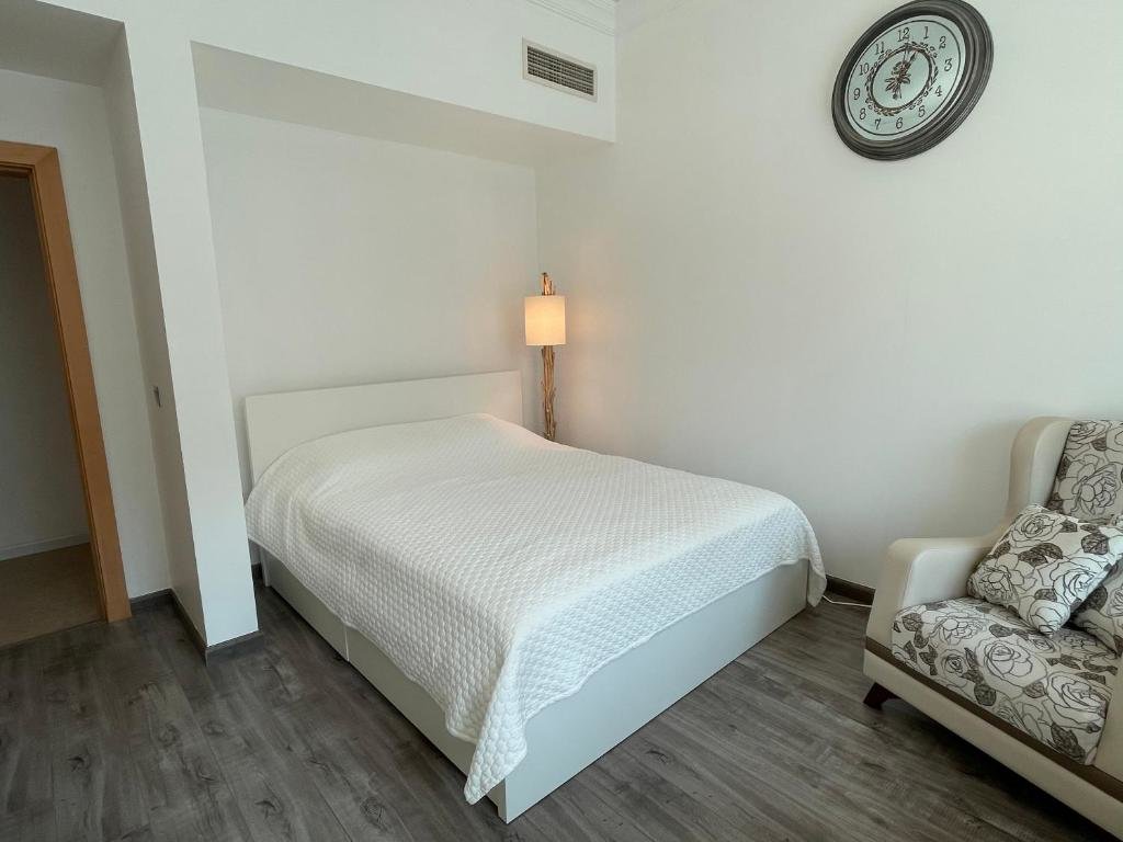 Дубай: Luxury, Spacious, Beachfront, 3BD Apartment with private beach access!