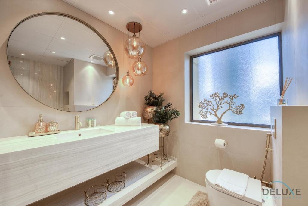 Дубай: Glamorous 1BR Apartment in Rimal 3 Jumeirah Beach Residence by Deluxe Holiday Homes
