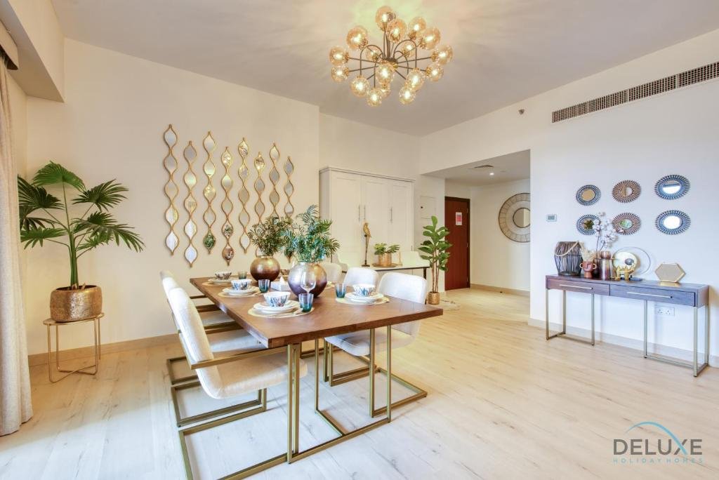 Дубай: Glamorous 1BR Apartment in Rimal 3 Jumeirah Beach Residence by Deluxe Holiday Homes