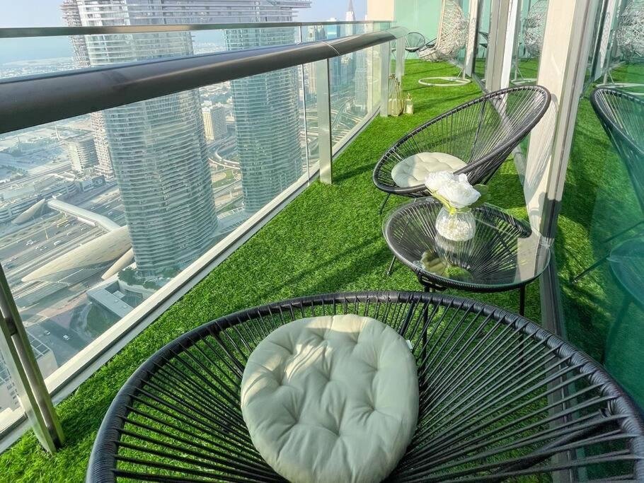 Дубай: FIRST CLASS 2BR with full DUBAI DOWNTOWN SKYLINE view