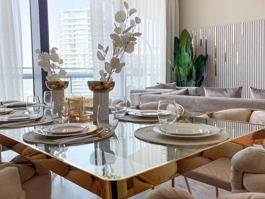 Дубай: FIRST CLASS 2BR with full DUBAI DOWNTOWN SKYLINE view