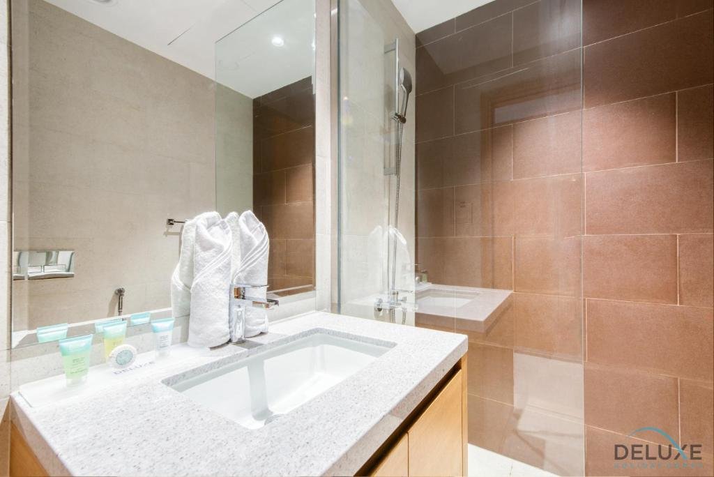 Дубай: Fresh 2BR at Mudon Views 4 Dubailand by Deluxe Holiday Homes