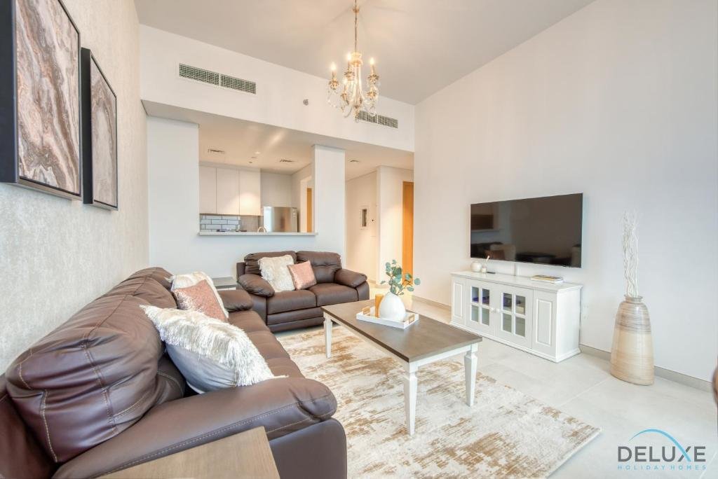 Дубай: Fresh 2BR at Mudon Views 4 Dubailand by Deluxe Holiday Homes
