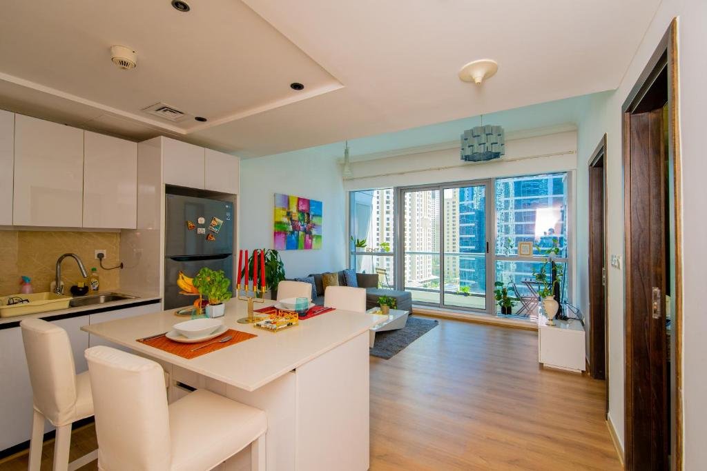 Дубай: Full Apartment in Dubai Marina,80m from beach