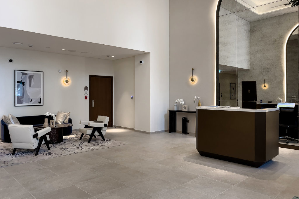 Дубай: Апартаменты Luxury 1BR at Vida Residences