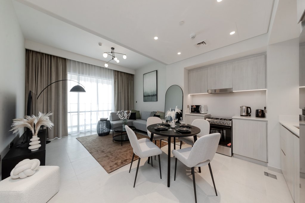 Дубай: Апартаменты Luxury 1BR at Vida Residences