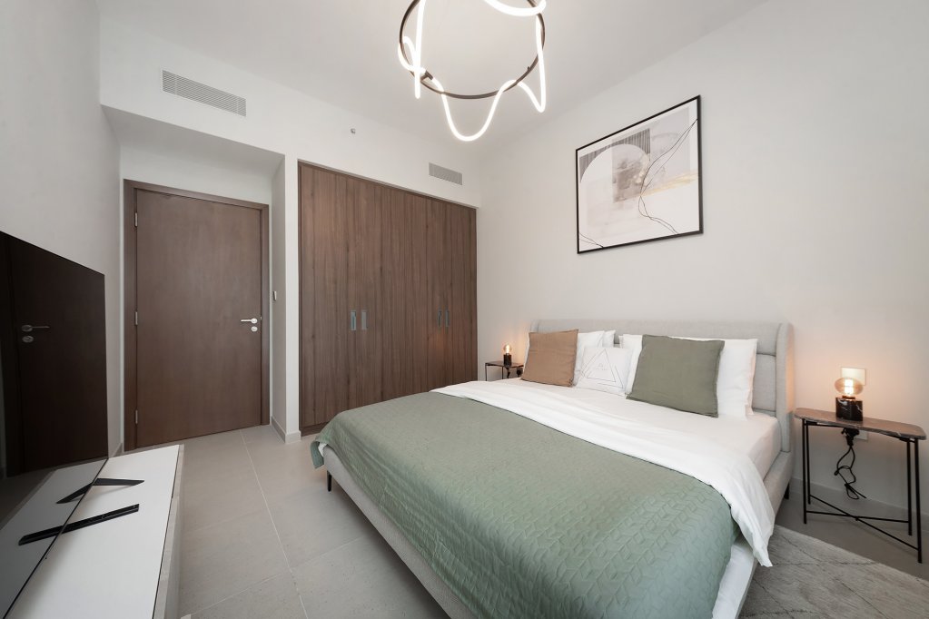 Дубай: Апартаменты Luxury 1BR at Vida Residences