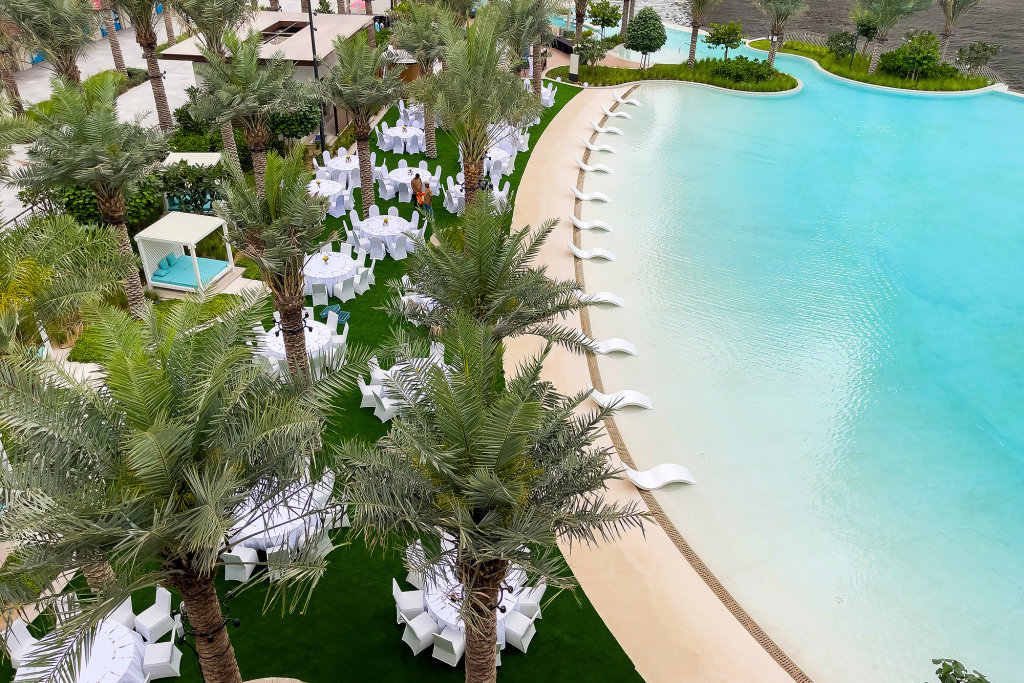 Дубай: Апартаменты Luxury 1BR at Vida Residences