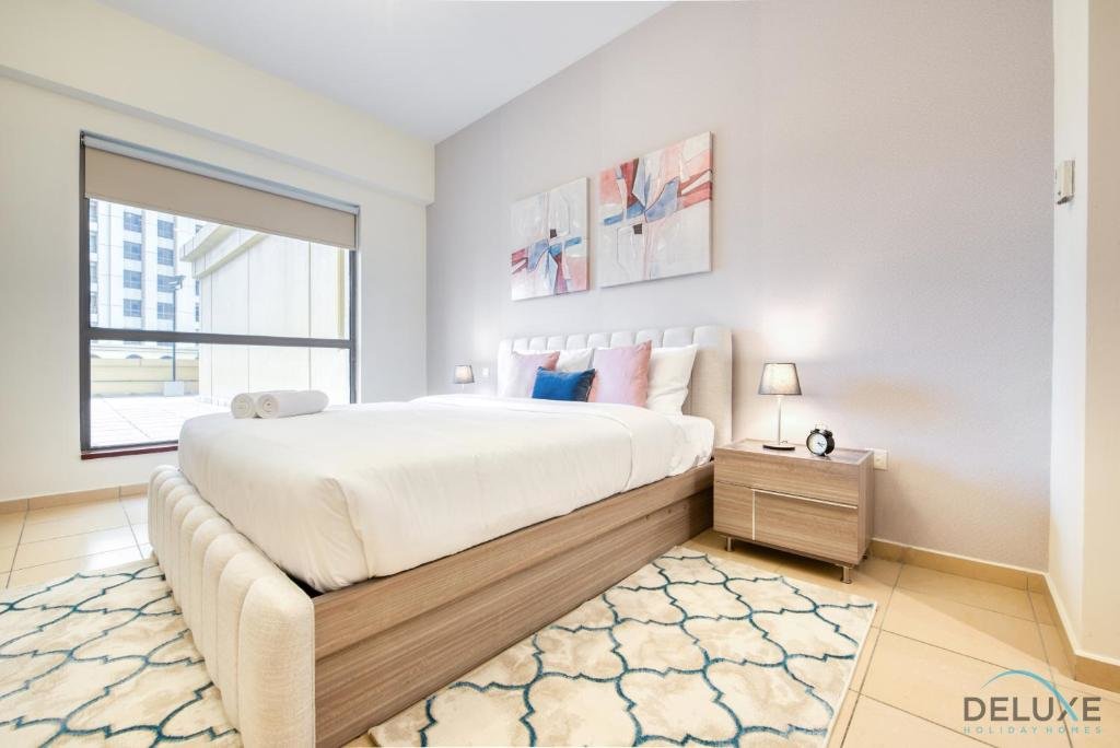 Дубай: Immaculate 2 BR at Sadaf 6 JBR by Deluxe Holiday Homes