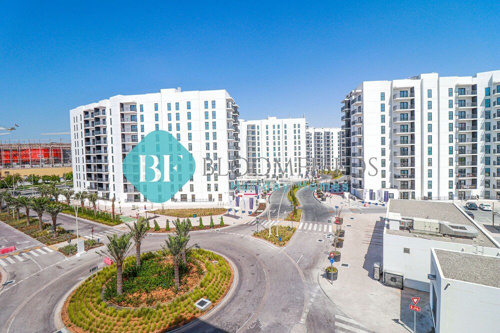 Абу-Даби: Waters Edge Apartment 634