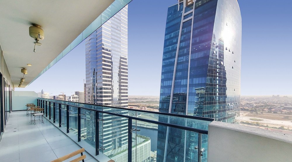 Дубай: Manzil - Modern 3BR in Business Bay nr Dubai Mall