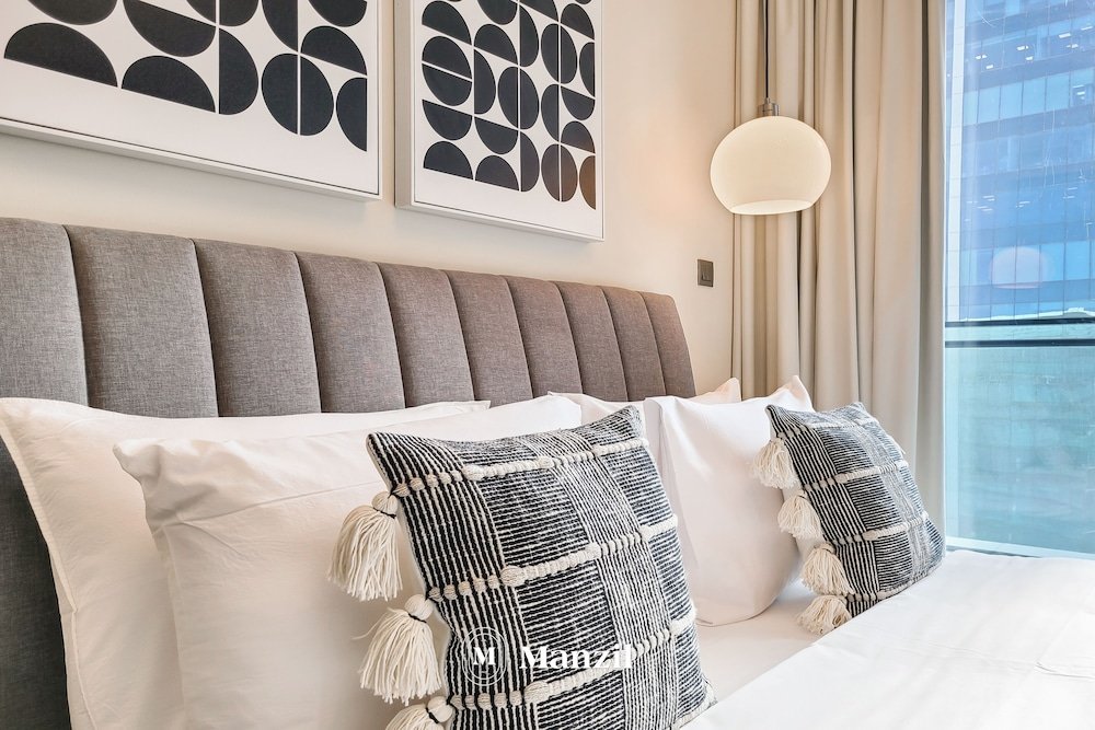Дубай: Manzil - Modern 3BR in Business Bay nr Dubai Mall