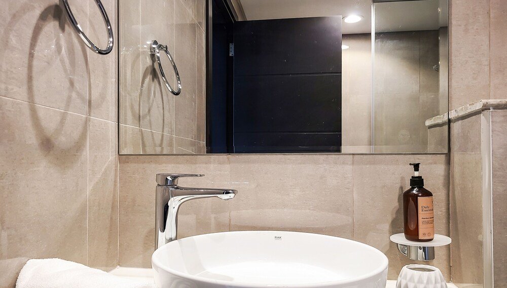 Дубай: Manzil - Modern 3BR in Business Bay nr Dubai Mall