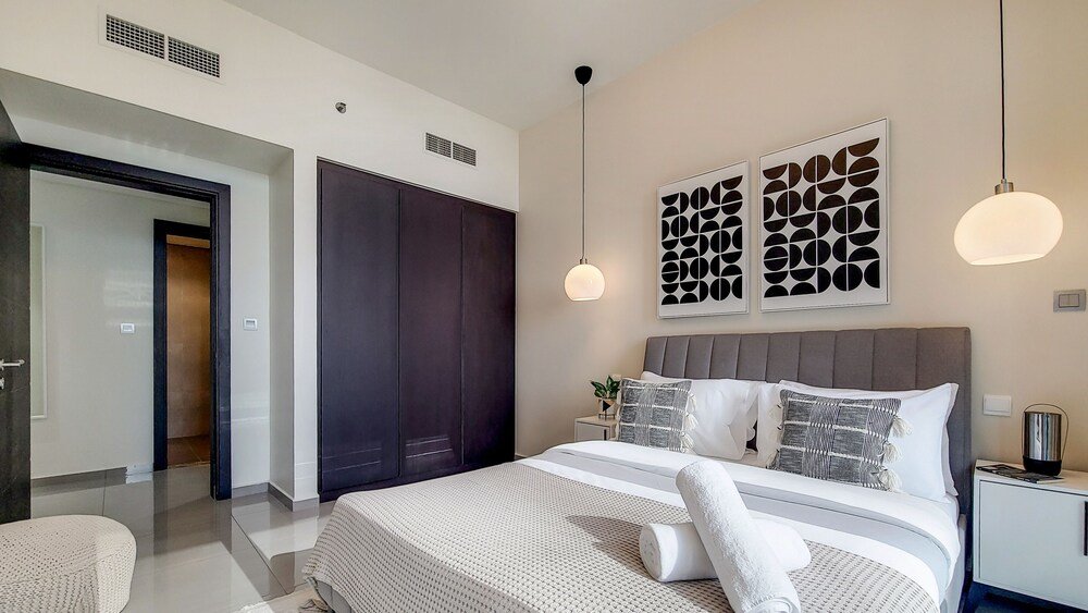 Дубай: Manzil - Modern 3BR in Business Bay nr Dubai Mall