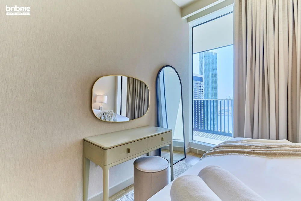 Дубай: 2B Creek Harbour 2605 by bnbme homes