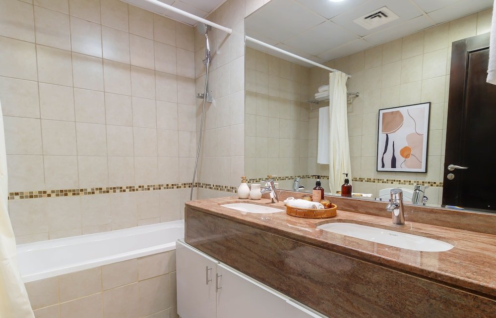 Дубай: Manzil - Stylish 2BR in Dubai Marina nr Dubai Eye