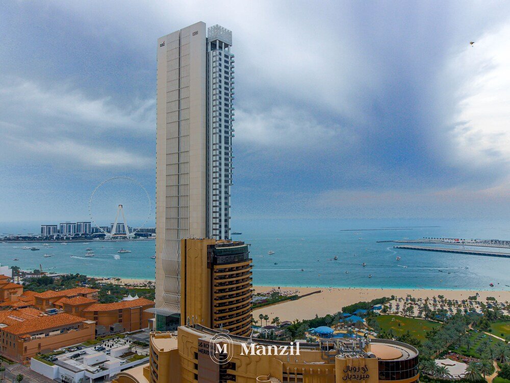 Дубай: Manzil - Stylish 2BR in Dubai Marina nr Dubai Eye