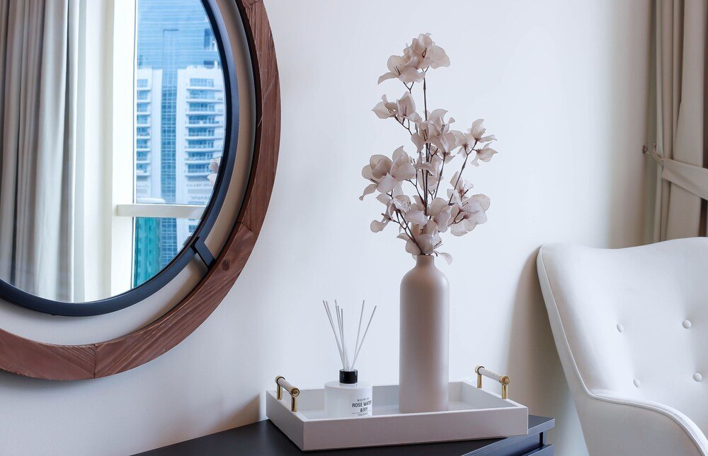 Дубай: Manzil - Stylish 2BR in Dubai Marina nr Dubai Eye