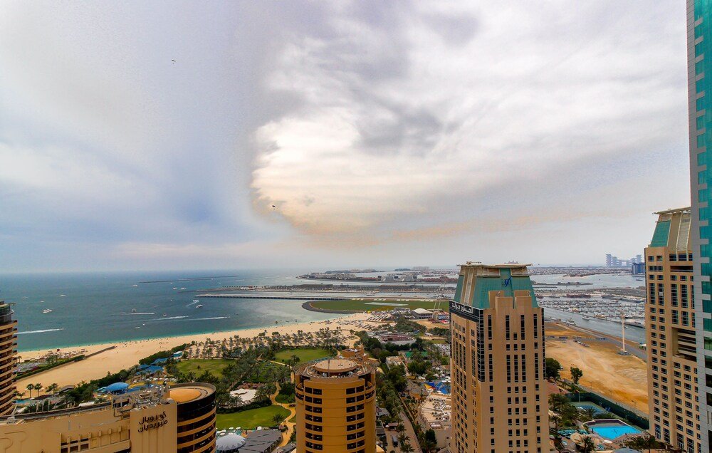 Дубай: Manzil - Stylish 2BR in Dubai Marina nr Dubai Eye