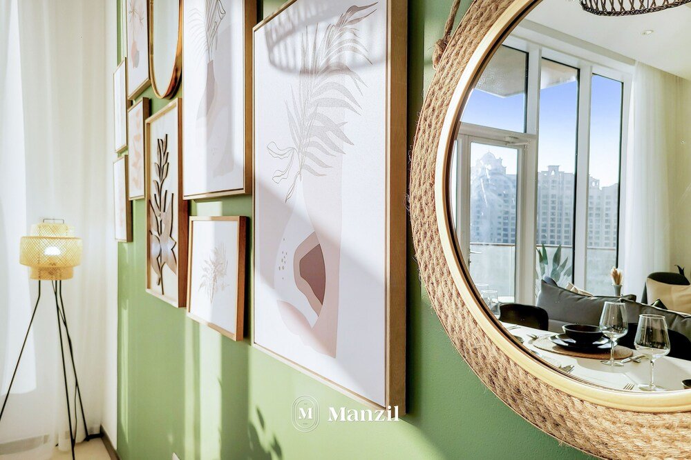 Дубай: Manzil - Splendid 3BR in Palm w Pvt Beach Access