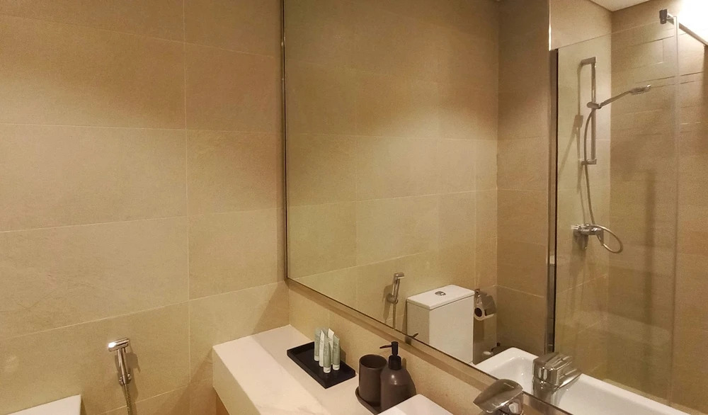 Дубай: Greek View Studio Farhad Azizi Residence Al Jaddaf