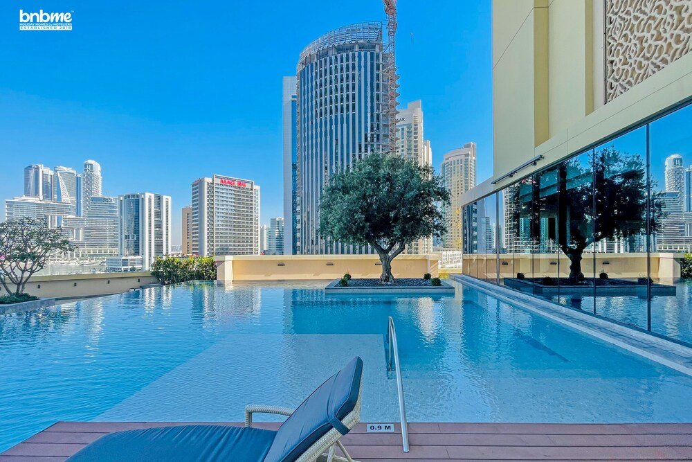 Дубай: 4M 118 31 by bnbme homes