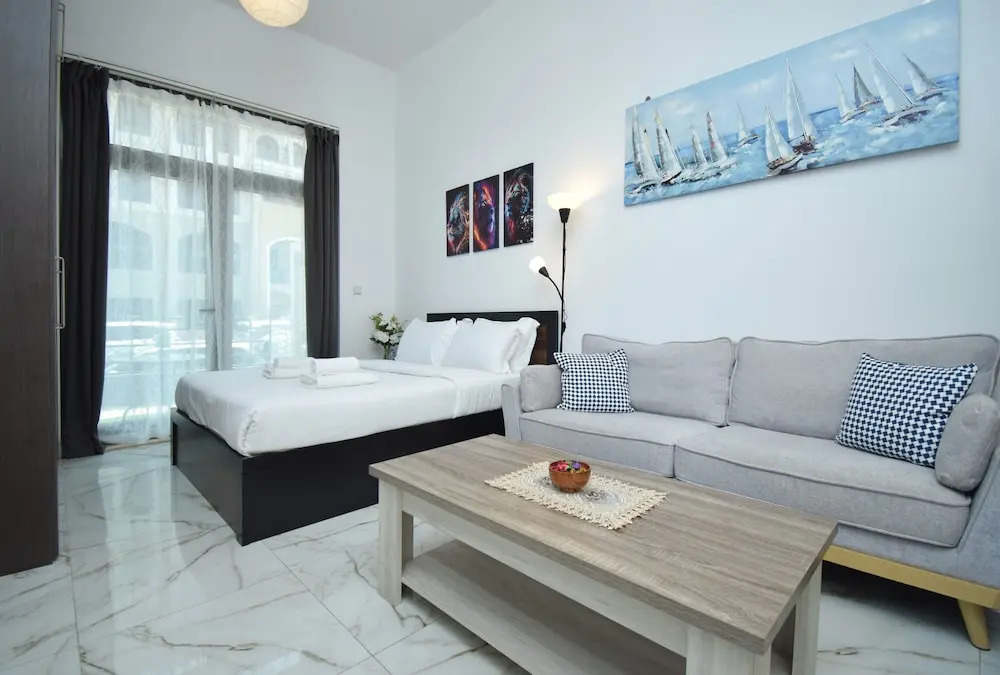 Дубай: JVC studio Joya Verde with terrace - 360 vacation