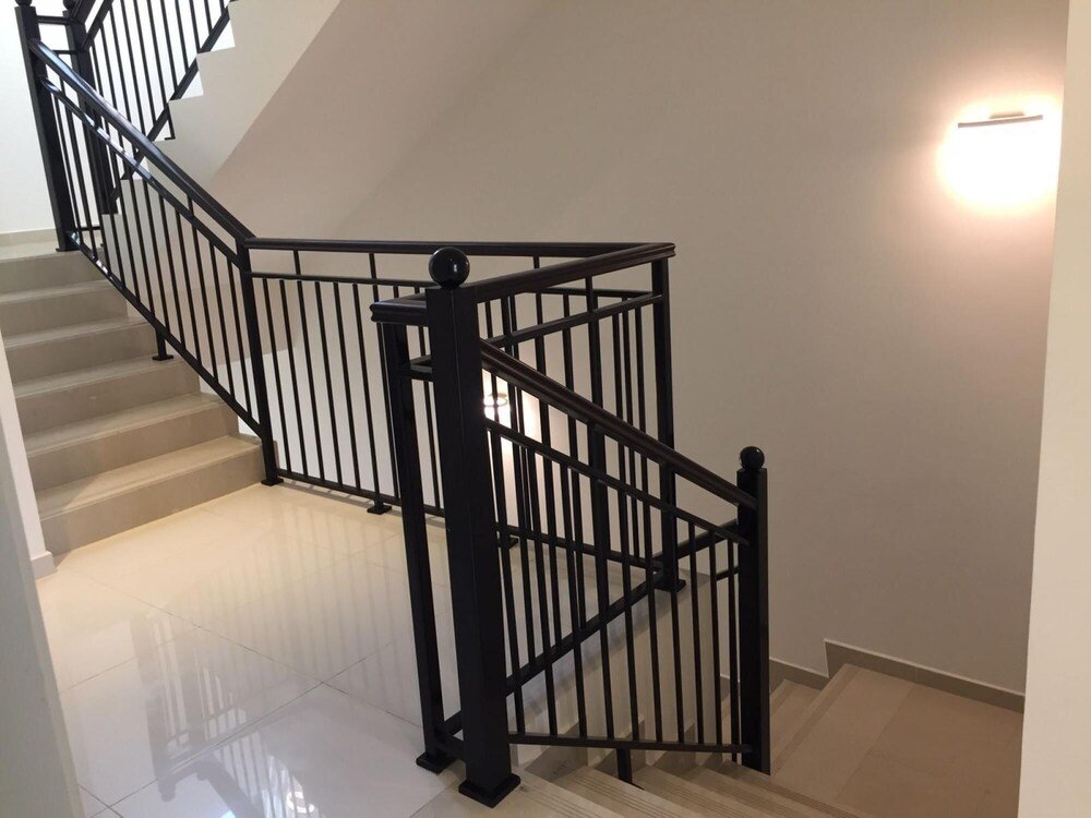 Дубай: 5 BR Villa With Pool Table