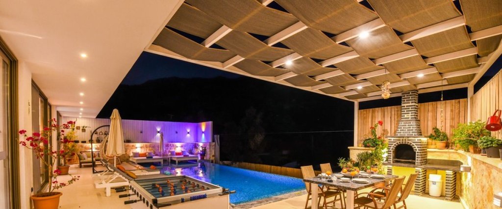 Исламлар: Villa Asia Kalkan