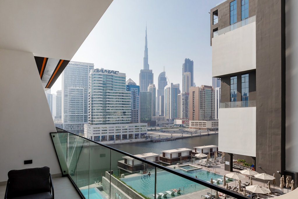 Дубай: Апартаменты Stylish 1BR with view on Burj Khalifa