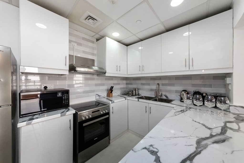 Дубай: Апартаменты Luxury 2BR at Rimal 3 with beautiful view