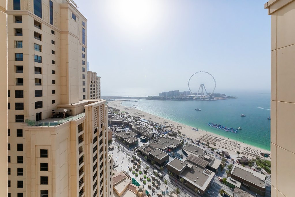 Дубай: Апартаменты Luxury 2BR at Rimal 3 with beautiful view