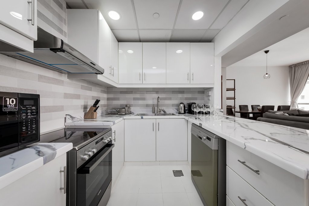 Дубай: Апартаменты Luxury 2BR at Rimal 3 with beautiful view
