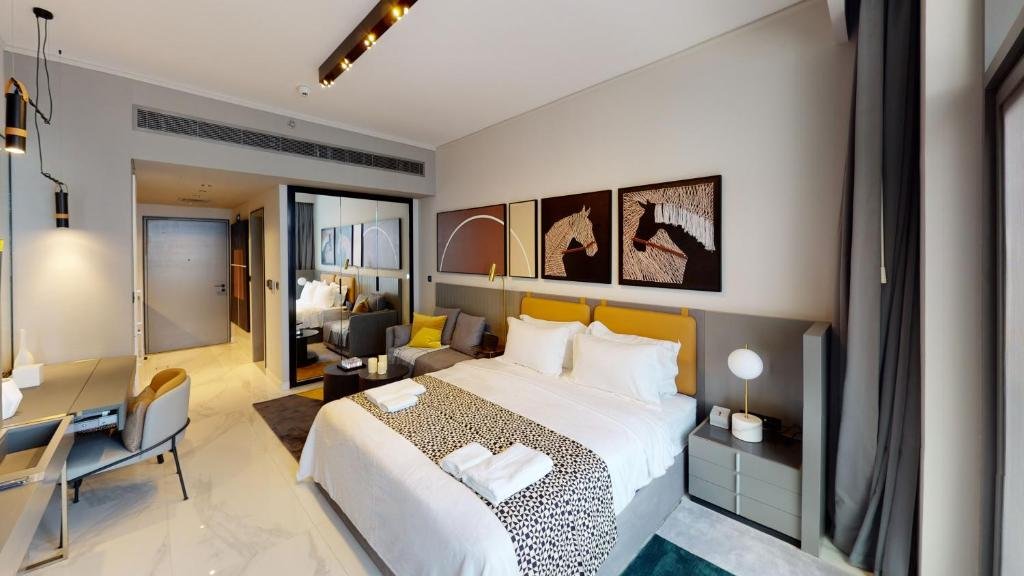 Дубай: Hometown Apartments - Studio in Business Bay with luxury facilities