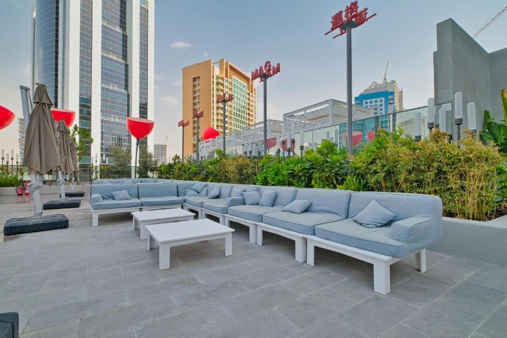 Дубай: Hometown Apartments - Studio in Business Bay with luxury facilities