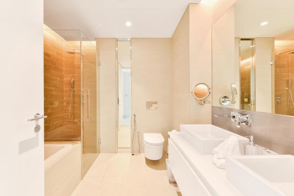 Дубай: Luxe 3 BR Oceanfront Apt with maids room in the heart of Bluewaters Island