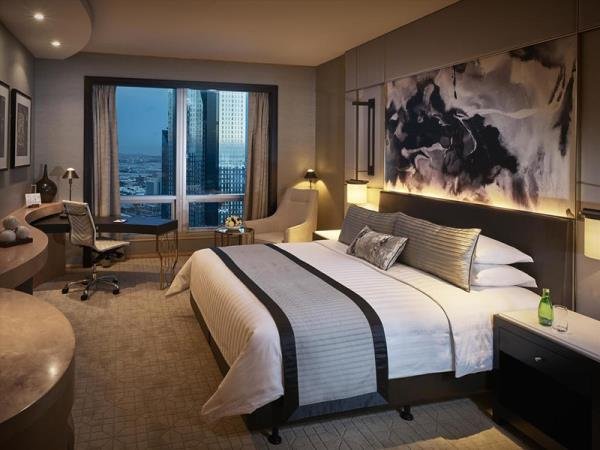 Дубай: Shangri La Dubai Apartments