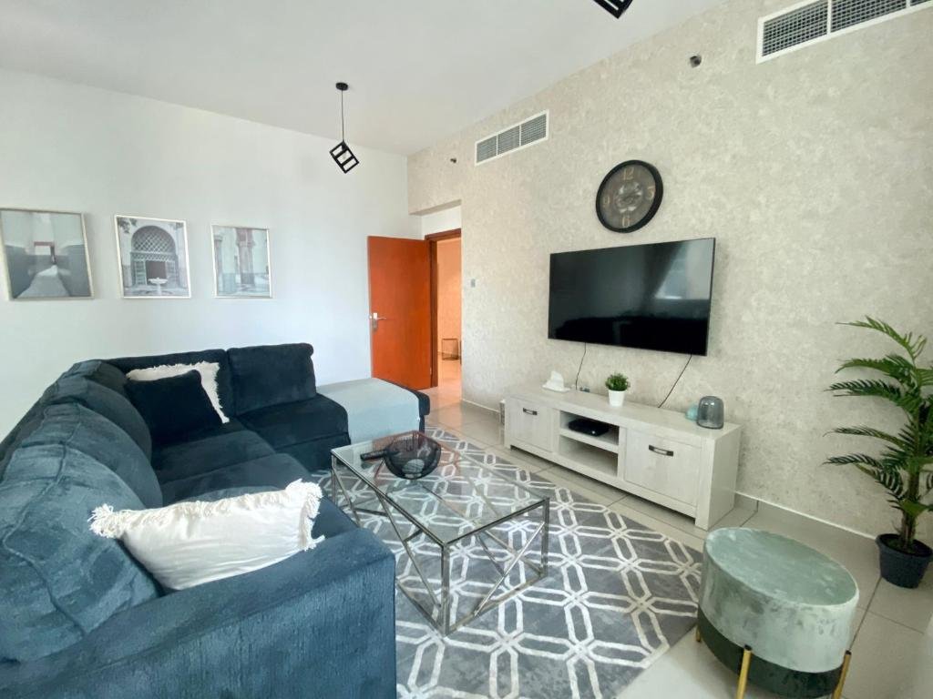 Дубай: Mp12 - Luxurious 2br in Marina Pinnacle Tower