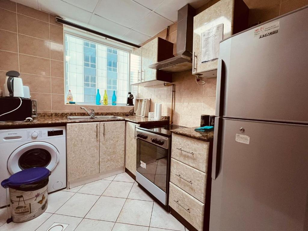 Дубай: SKY NEST HOLIDAY HOMES 1 bedroom Apartment dubai marina 2903
