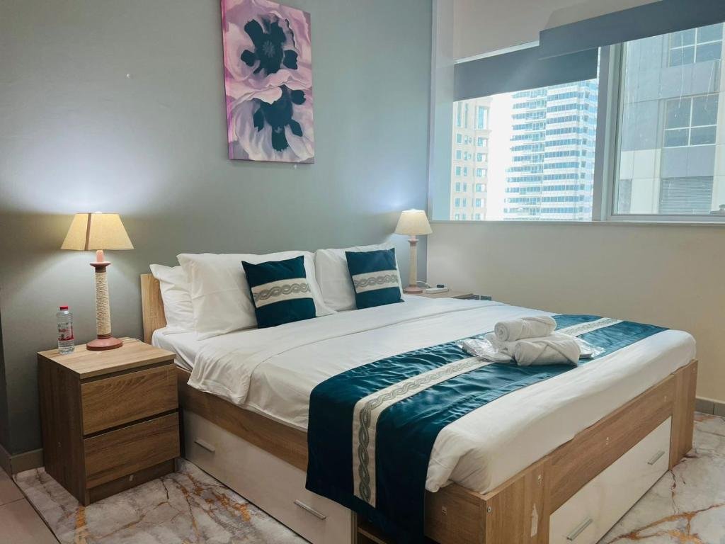 Дубай: SKY NEST HOLIDAY HOMES 1 bedroom Apartment dubai marina 2903