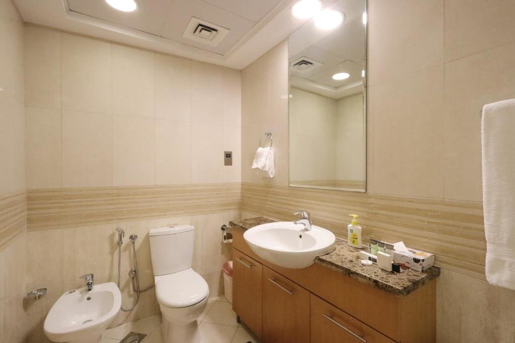 Дубай: Dubai Marina 3 Bedroom Suite with Full Marina View