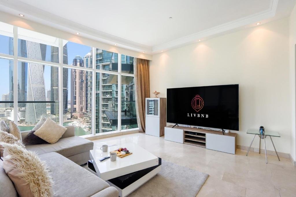 Дубай: Dubai Marina 3 Bedroom Suite with Full Marina View
