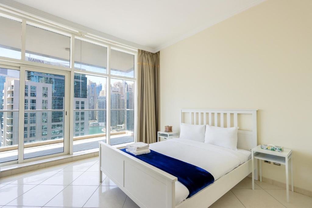 Дубай: Dubai Marina 3 Bedroom Suite with Full Marina View