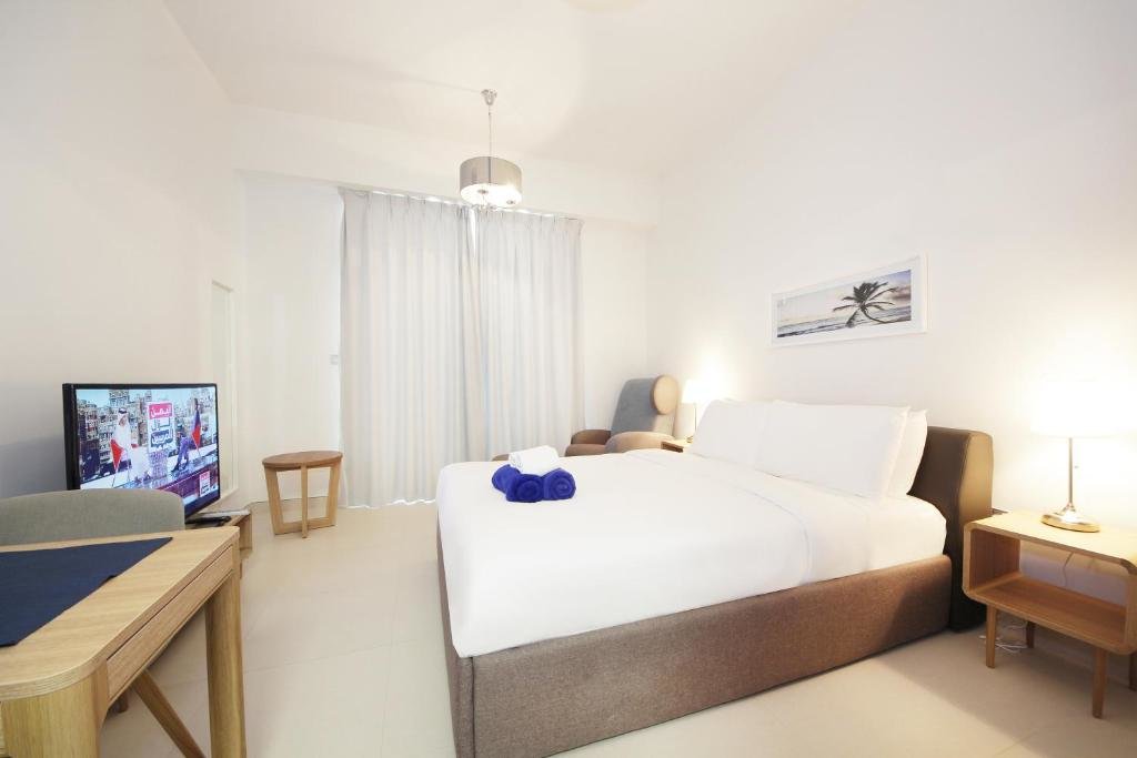 Дубай: New Arabian Apartment Al Furjan