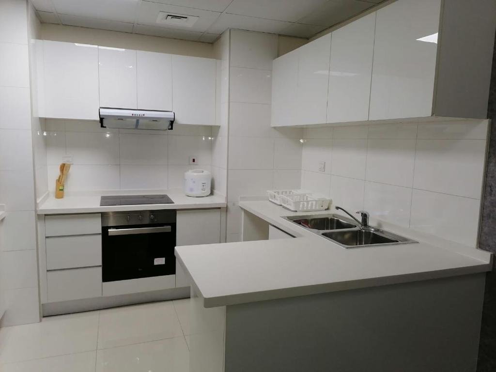 Дубай: Success luxury apartment - 5 min away jbr beach - Free housekeeping provided everyday - Kids stay free up to 17 years age