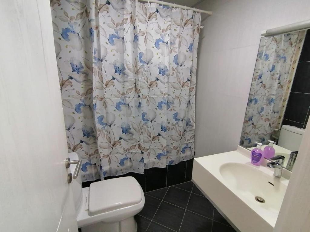 Дубай: Success luxury apartment - 5 min away jbr beach - Free housekeeping provided everyday - Kids stay free up to 17 years age