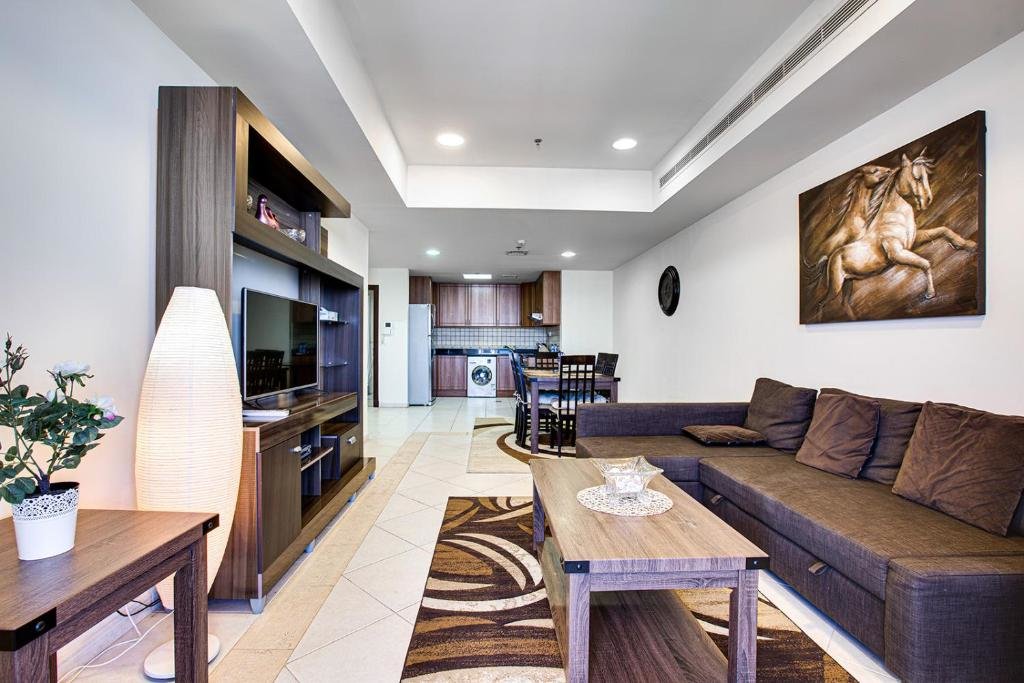 Дубай: Princess Tower Dubai Marina 2BD apartment