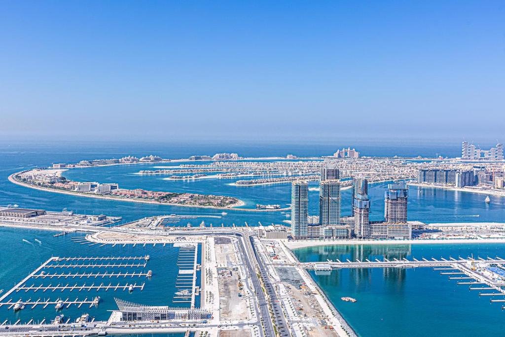 Дубай: Princess Tower Dubai Marina 2BD apartment